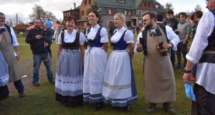 Šlapání zelí Lesná 2017 (14).JPG